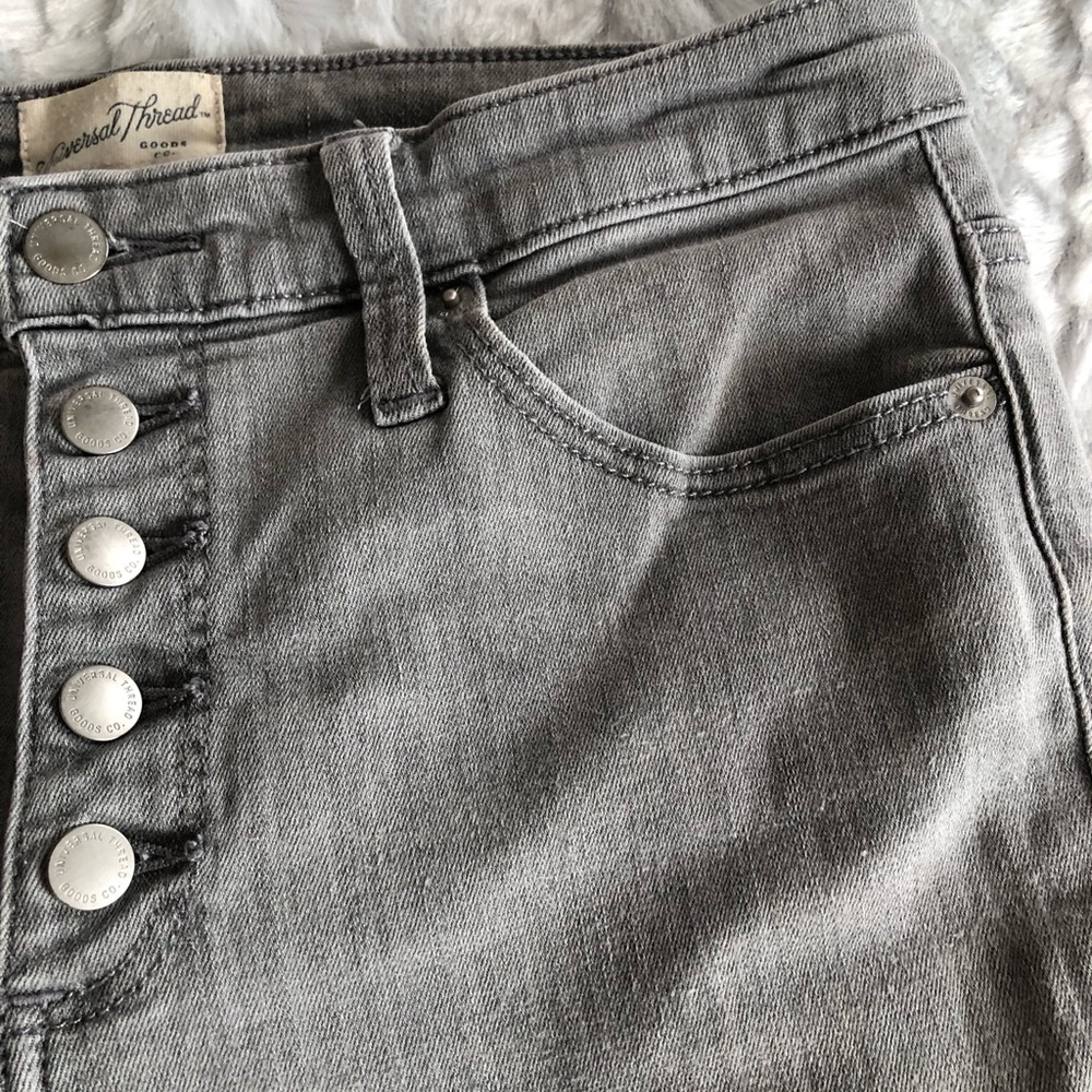 Universal Thread High Rise Skinny Jean - Picture 3 of 11